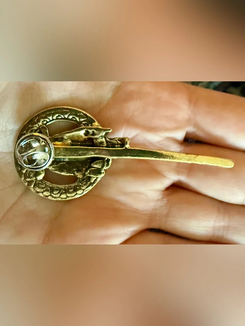 New Game of Thrones Ned Stark Hand Of The King Pin Brooch Gold Colored